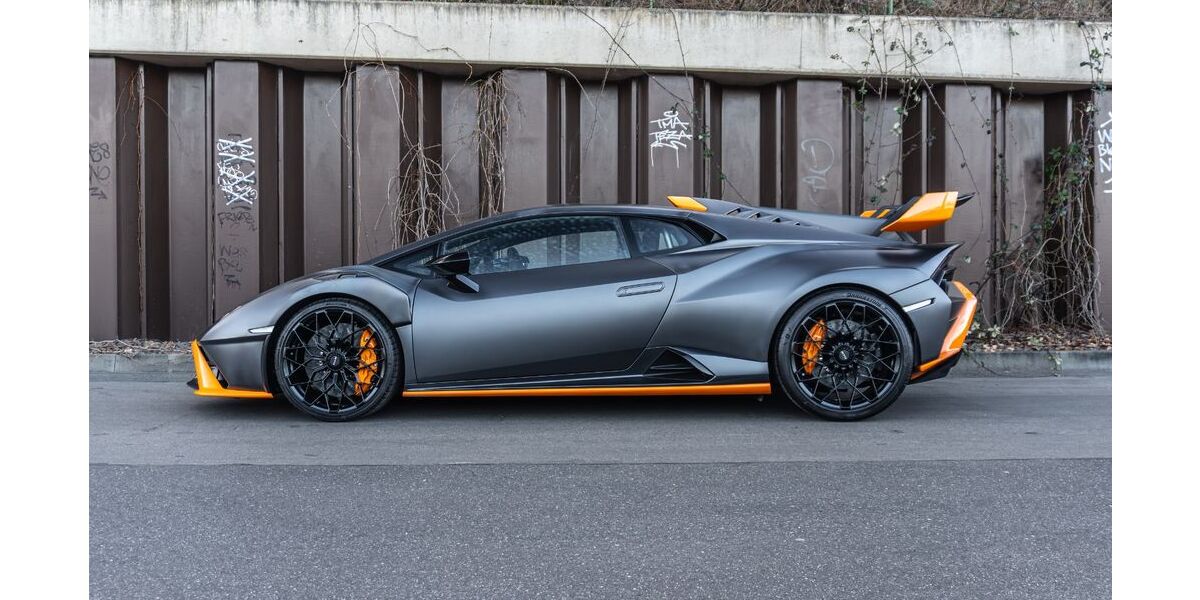 Lamborghini Huracán 1.010 km 359.900 &euro; Köln 50858