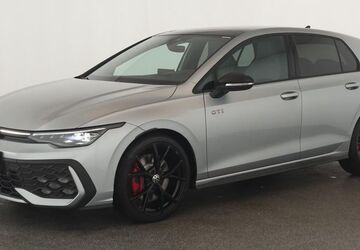 VW Golf 7.900 km 39.484 &euro; Neuss 41464