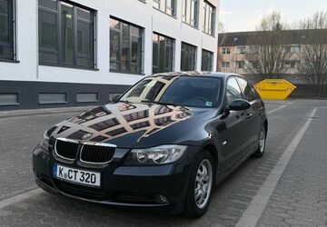 BMW 320 148.000 km 4.999 &euro; Köln Höhenberg 51103