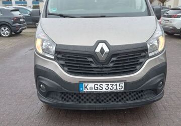 Renault Trafic 137.555 km 9.899 &euro; köln 50999
