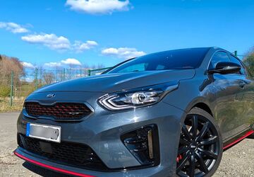 Kia pro ceed / ProCeed 90.000 km 20.099 &euro; Halver 58553