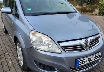 Opel Zafira 176.000 km 2.500 &euro; Solingen 42699