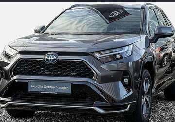 Toyota RAV 4 32.150 km 39.985 &euro; Köln 51063