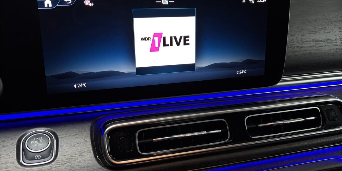 Mercedes-Benz V 300 d 4M lang Leder AHK StdHz Pano 360° MOPF 23.233 km 76.900 &euro; Wuppertal 42327