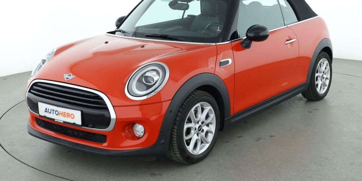 Mini Cooper Cabrio 30.053 km 17.630 &euro; Köln 50739