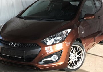 Hyundai i30 KLIMAAUTOMATIK SPORT LMF/BREITREIFEN 117.877 km 6.998 &euro; Köln 50858