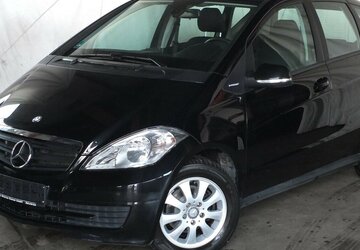 Mercedes-Benz A 160 KLIMAANLAGE SITZHEIZUNG orig 79.855 km ! 81.695 km 7.408 &euro; Köln 50858