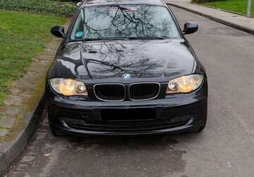 BMW 116 212.000 km 2.200 &euro; Düsseldorf 40589