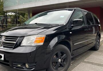Dodge Grand Caravan 150.000 km 4.999 &euro; Düsseldorf 40233
