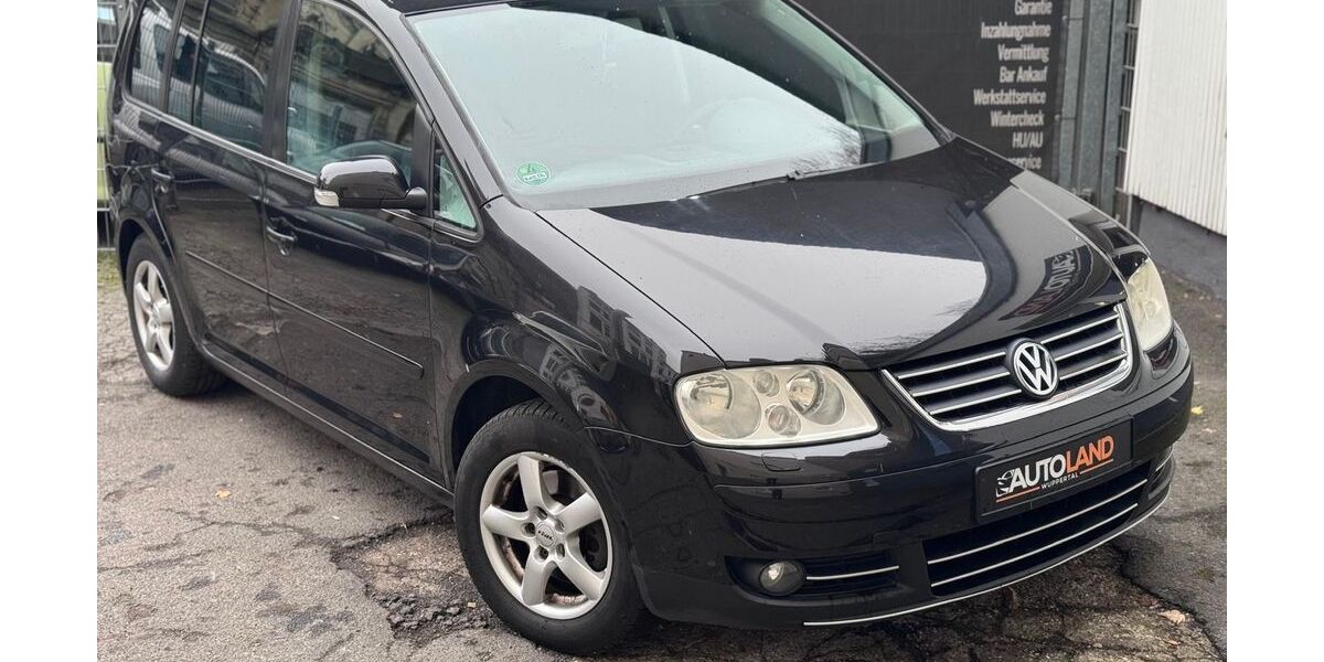 VW Touran 219.811 km 2.999 &euro; Wuppertal 42117