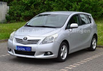 Toyota Verso 201.000 km 5.990 &euro; Solingen 42659