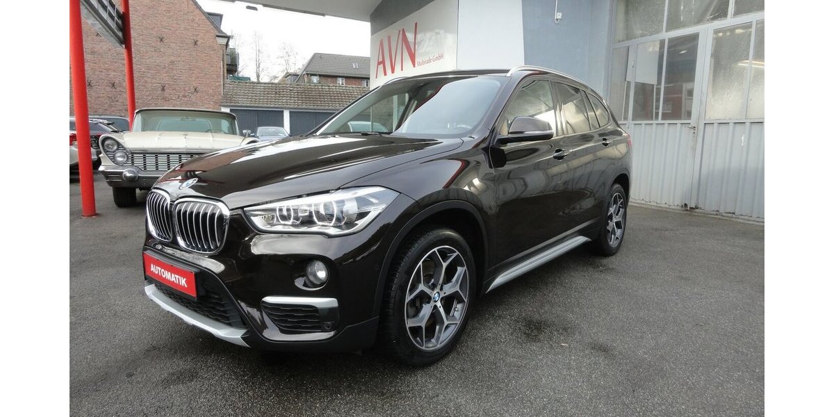 BMW X1 20 d xLine 4x4 Autom Navi Leder SHZ PDC LED 208.000 km 15.999 &euro; Neuss 41462