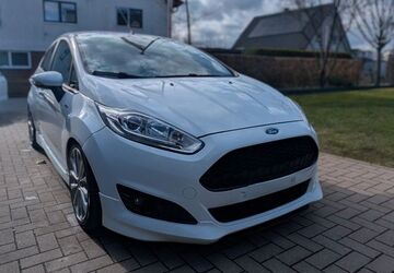 Ford Fiesta 109.000 km 8.500 &euro; Köln 50739