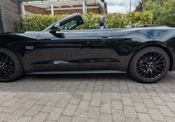 Ford Mustang 37.000 km 39.300 &euro; Neuss 41464