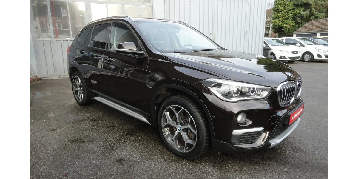BMW X1 20 d xLine 4x4 Autom Navi Leder SHZ PDC LED 208.000 km 15.999 &euro; Neuss 41462
