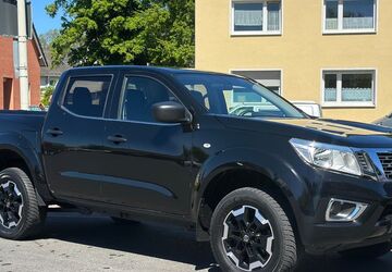 Nissan Navara 117.500 km 22.790 &euro; Solingen 42697