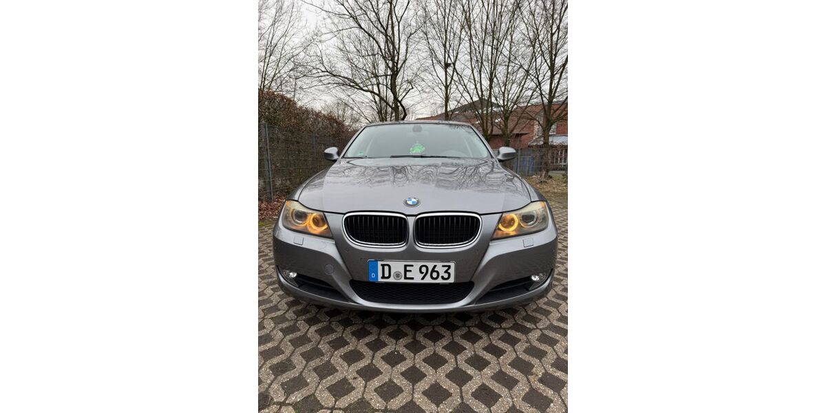 BMW 320 146.600 km 3.700 &euro; Düsseldorf 40595