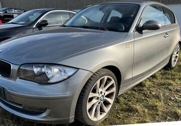 BMW 118 213.000 km 2.990 &euro; Wipperfürth 51688