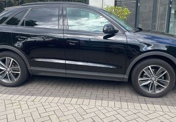 Audi Q3 194.300 km 13.900 &euro; Düsseldorf 40227