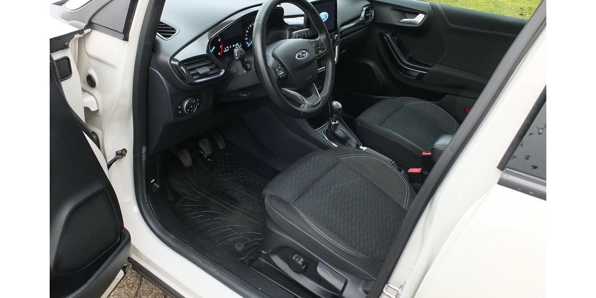 Ford Puma Titanium 107.845 km 14.704 &euro; Köln 50858