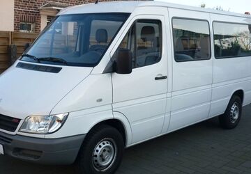Mercedes-Benz Sprinter 74.500 km 12.980 &euro; Hilden 40721