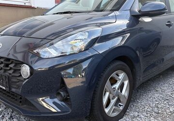 Hyundai i10 22.653 km 13.989 &euro; Solingen 42653