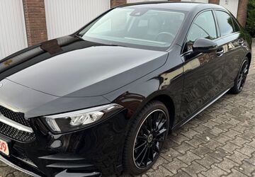 Mercedes-Benz A 250 66.000 km 25.990 &euro; Neuss 41462