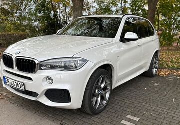 BMW X5 161.000 km 24.999 &euro; Hattingen 45525