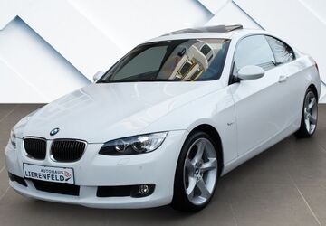 BMW 325 103.424 km 12.990 &euro; Düsseldorf 40231