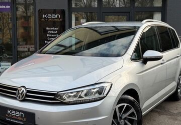 VW Touran 92.000 km 16.999 &euro; Köln 51107