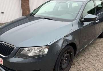 Skoda Octavia 347.000 km 4.790 &euro; Neuss 41462