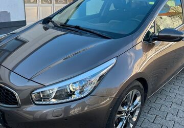 Kia ceed / Ceed 140.000 km 7.999 &euro; Wuppertal 42277