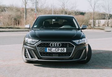 Audi A1 122.500 km 22.999 &euro; Neuss 41470