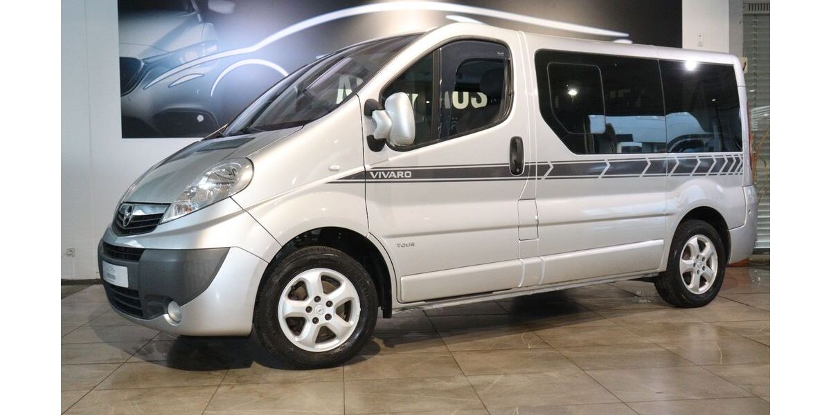 Opel Vivaro 209.998 km 8.750 &euro; Ratingen 40880