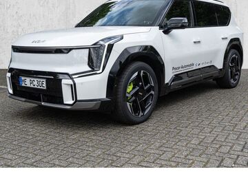 Kia EV9 2.500 km 77.990 &euro; Hilden 40721