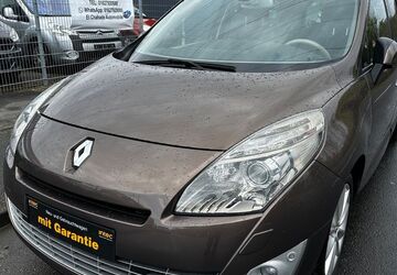 Renault Scenic 131.900 km 7.999 &euro; Köln 51145