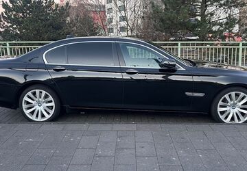 BMW 750 126.000 km 14.800 &euro; Köln 50735