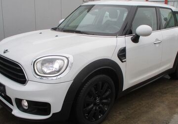 Mini ONE 65.097 km 14.970 &euro; Köln 51105