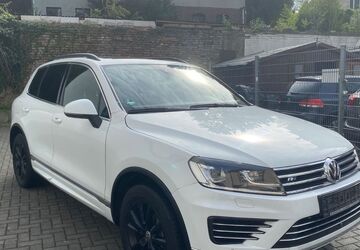 VW Touareg 138.587 km 23.000 &euro; Solingen 42655