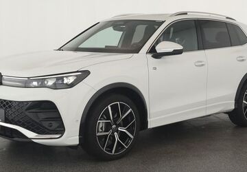VW Tiguan 8.900 km 42.484 &euro; Neuss 41464