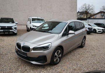 BMW 216 134.387 km 12.990 &euro; Solingen 42653