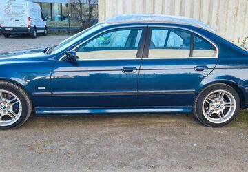 BMW 523 249.051 km 4.250 &euro; Düsseldorf 40229