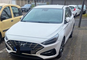 Hyundai i30 47.250 km 19.900 &euro; Köln 51069