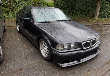 BMW 318 190.000 km 2.500 &euro; Köln 50999