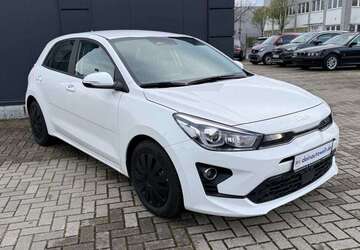 Kia Rio 79.000 km 12.900 &euro; Dormagen 41540