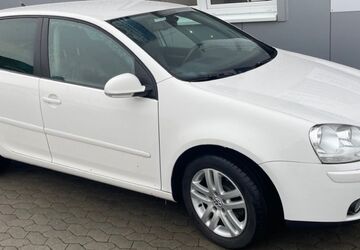 VW Golf 95.450 km 5.680 &euro; Köln 50674