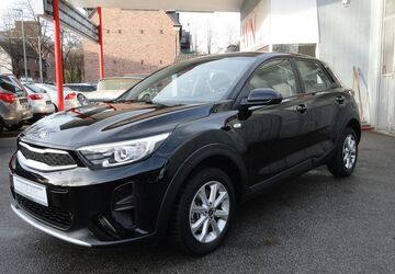 Kia Stonic 33.000 km 13.777 &euro; Neuss 41462