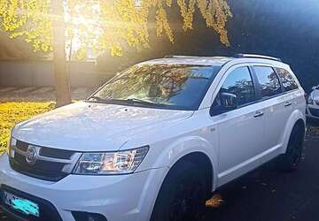 Fiat Freemont 106.000 km 15.200 &euro; Köln 50999