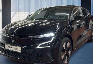 Renault Megane E-Tech 27.076 km 18.240 &euro; Köln 50939
