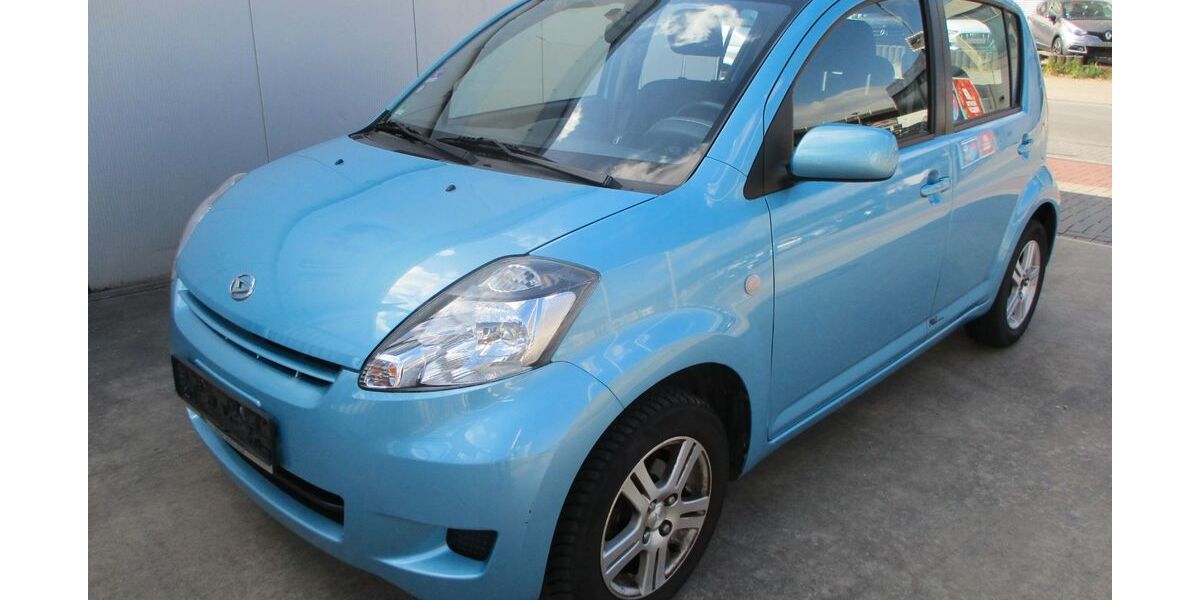 Daihatsu Sirion 46.171 km 4.970 &euro; Köln 51105